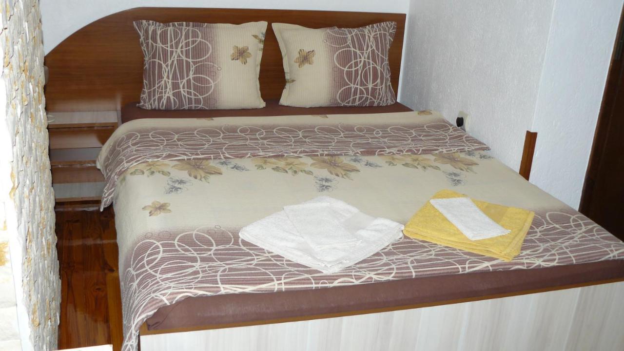 Geto Apartment Belogradchik Esterno foto