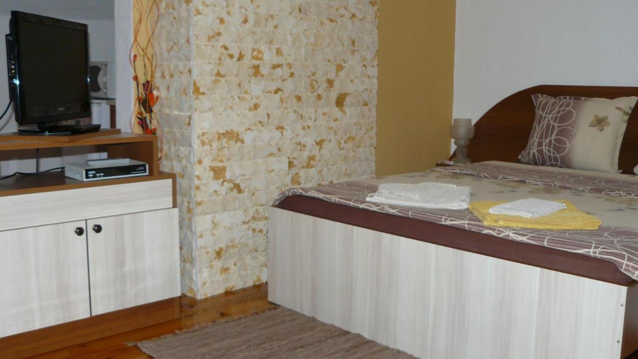Geto Apartment Belogradchik Esterno foto